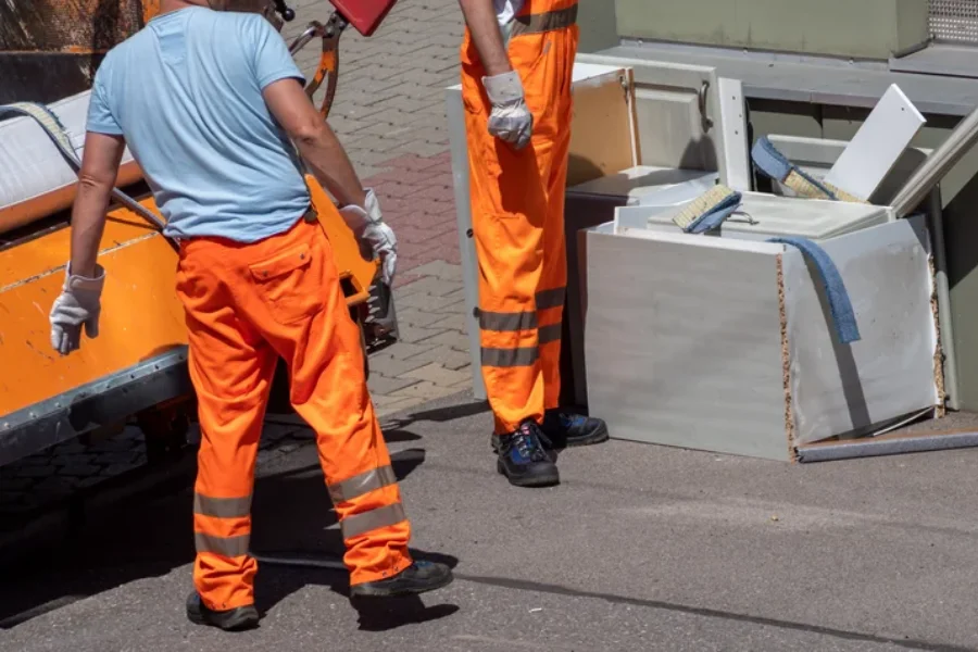 Why Timely Trash Removal Prevents Pest Problems in East Grand Forks, MN